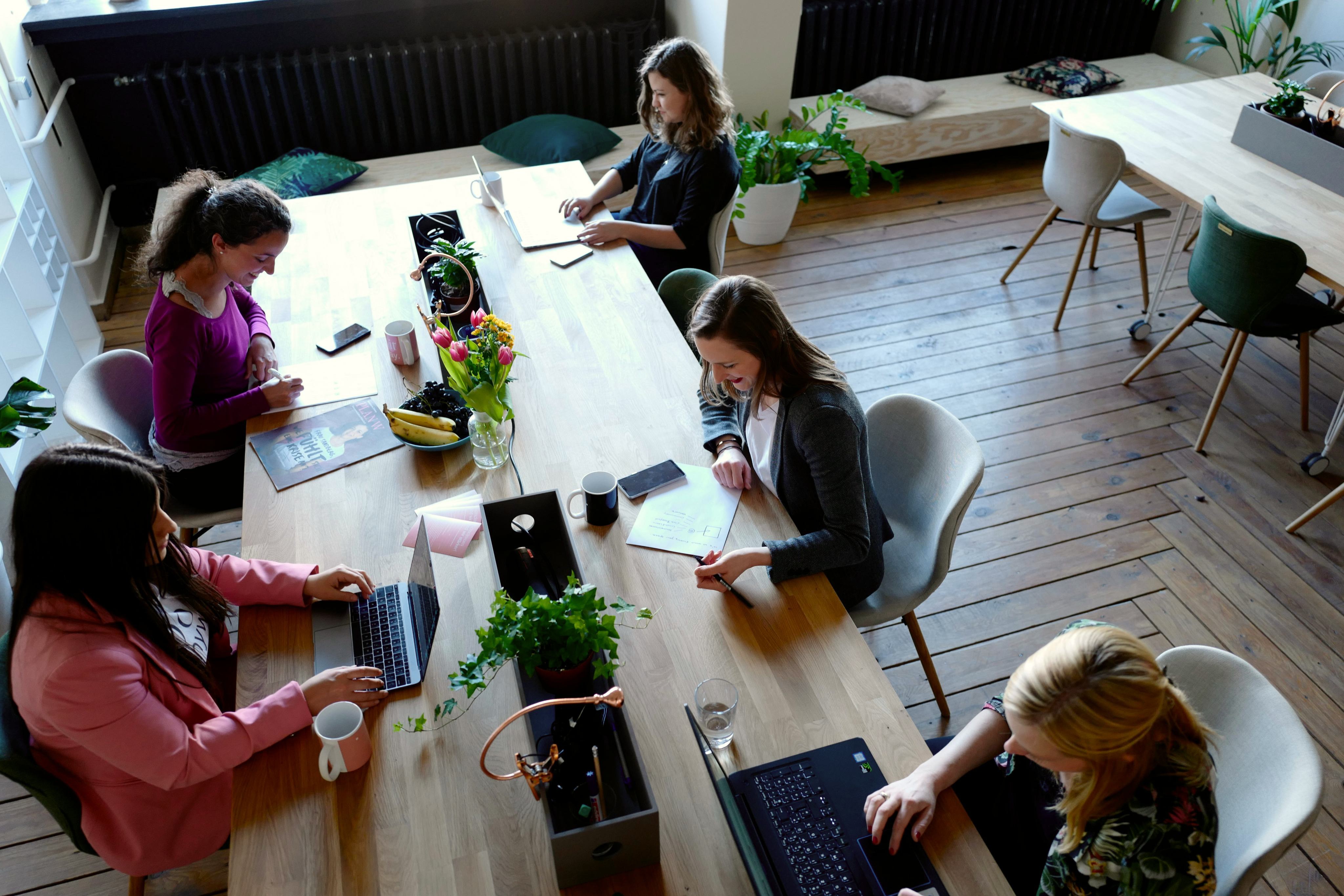 A collaborative workplace learning session